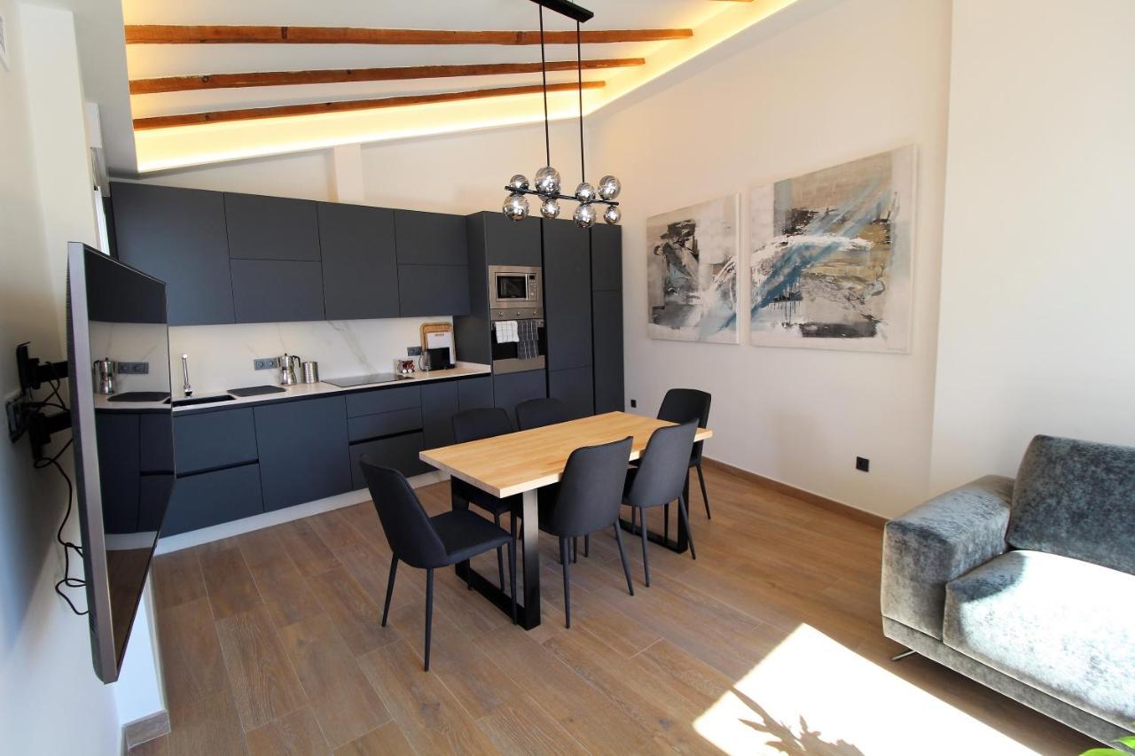 Atico Loft De Lujo Con Terraza Espectacular Y Vista A Los 2 Castillos Apartman Alicante Kültér fotó
